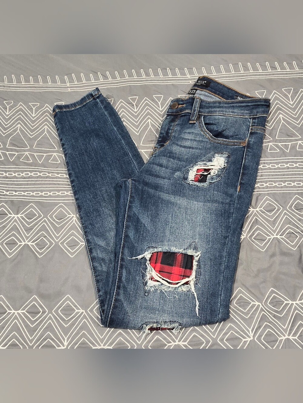 Judy Blue Midrise Buffalo Plaid Patch Skinny Jeans Size 5/27